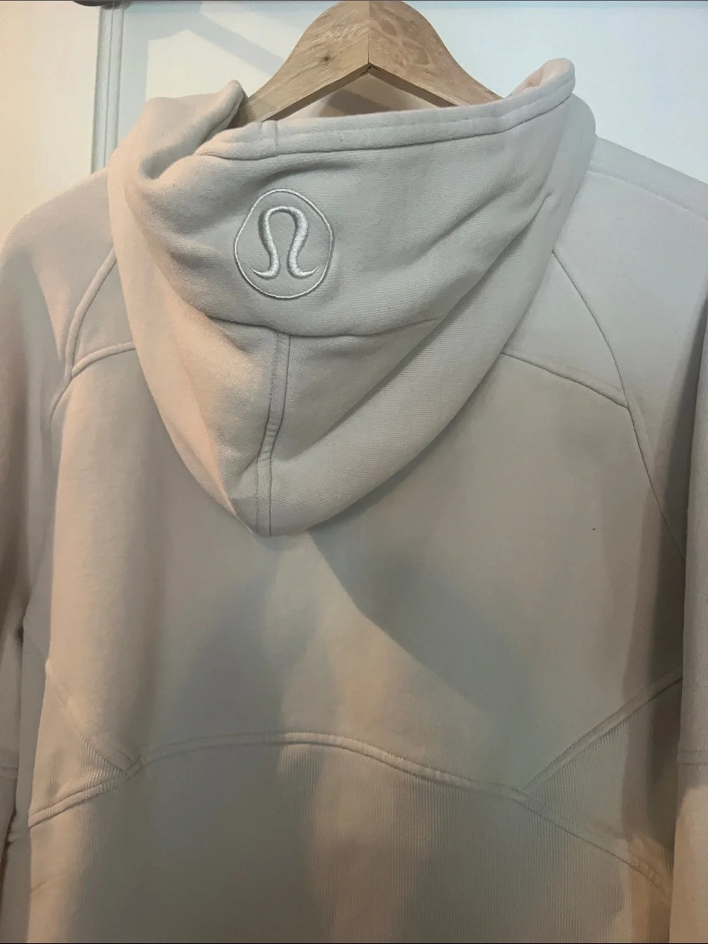 lululemon athletica Cream Hooded Pullover Sweatshirt